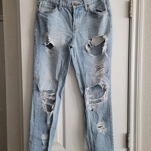 BDG Boyfriend Jeans!